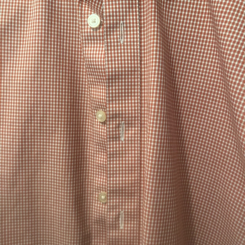 Red Banana Republic Untuck Medium Shirt.
